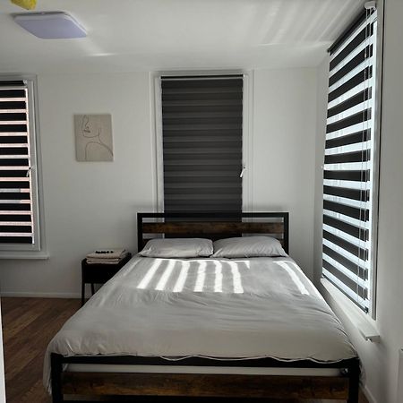 Studio In Bolton Town, Short Stay Studio 2 Ngoại thất bức ảnh